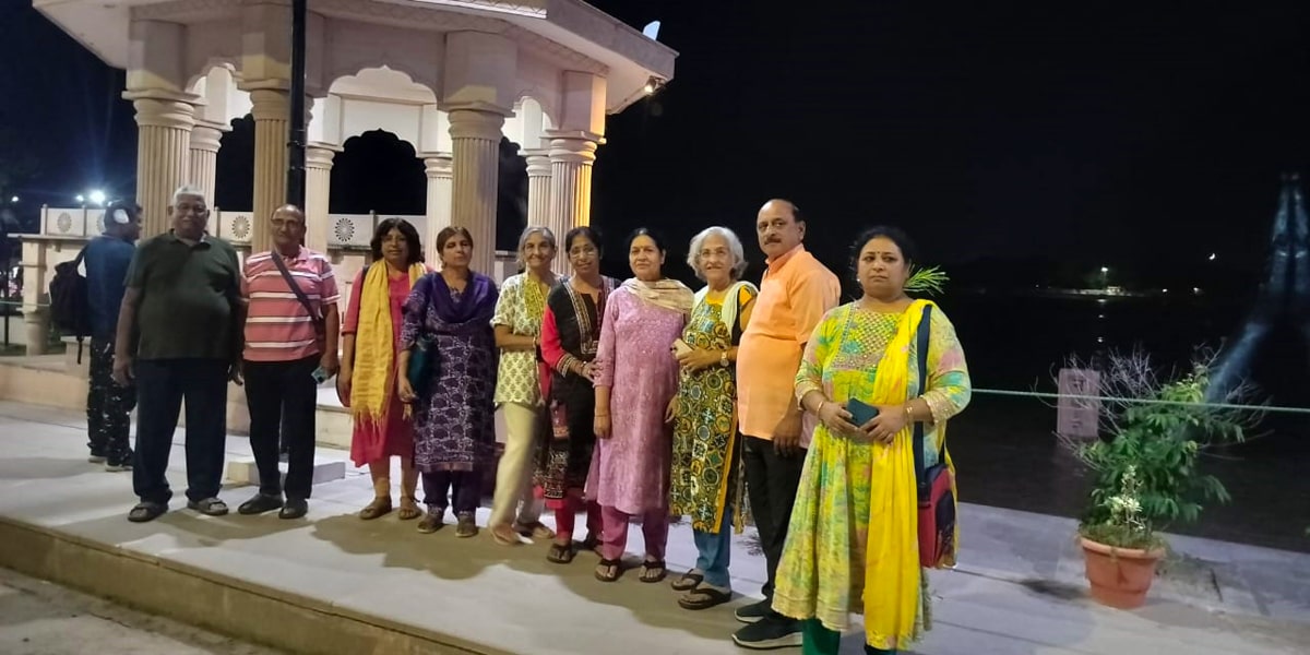 Senior Citizen Ayodhya - Prayagraj - Varanasi Group Tour