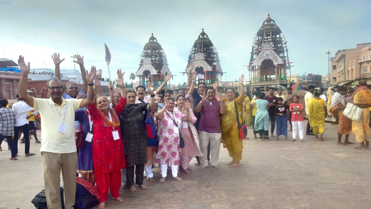 senior citizen Jagannath Puri Temple tour packages