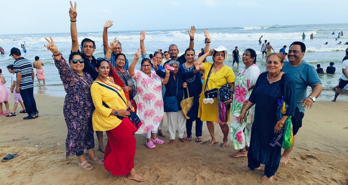 Senior Citizens Jagannath Puri Temple Group Tour