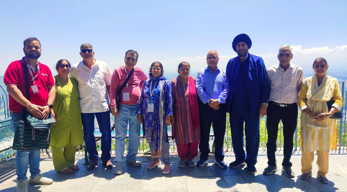 Senior Citizen Kashmir Group Tour