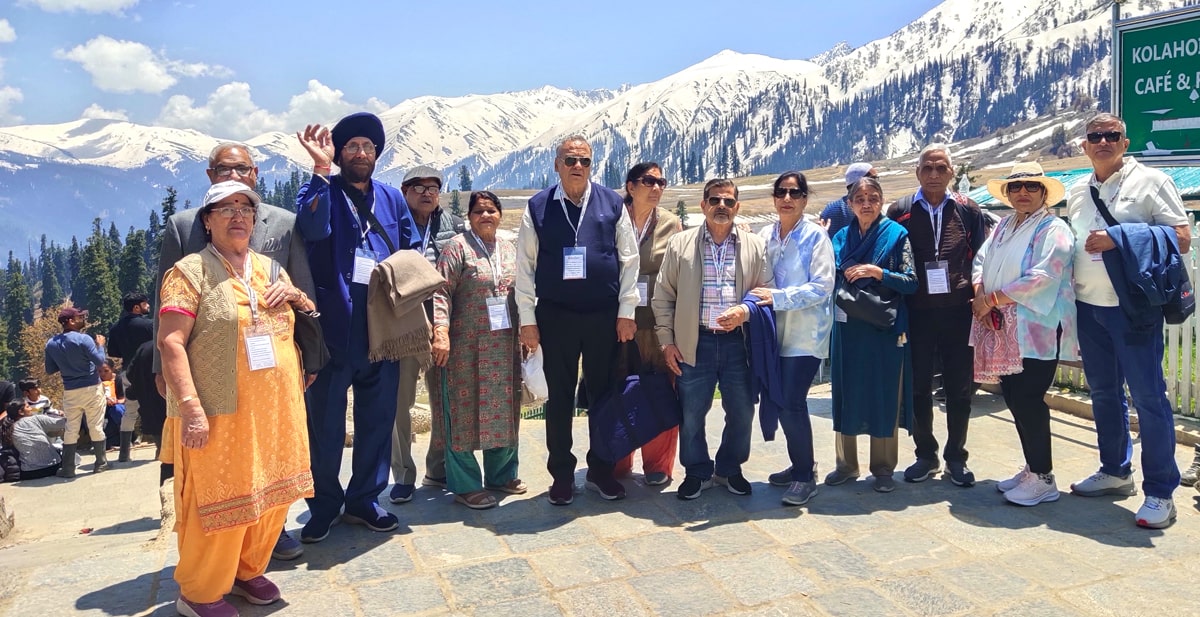 Senior Citizen Kashmir Group Tour