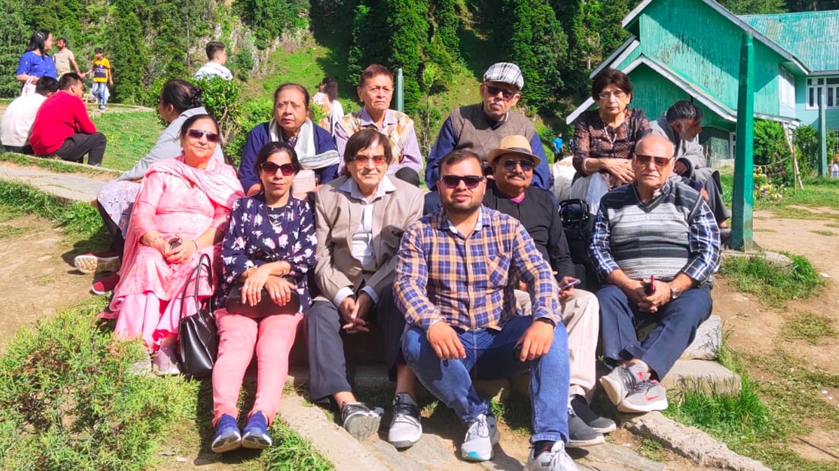 Kashmir Senior Citizen Holiday Package